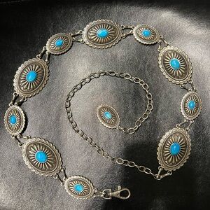 NWOT Western Turquoise Chain Belt